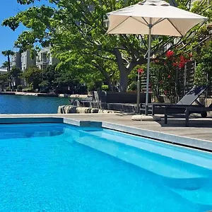 https://va-waterfront-201-marina-family-apartment-cape-town.hotels-capetown.com
